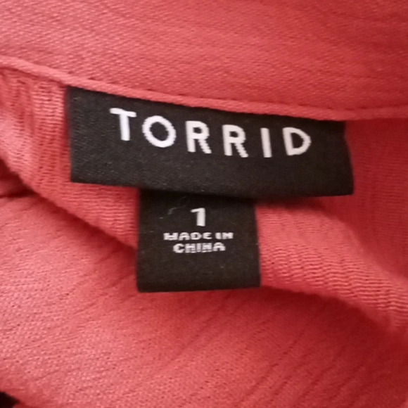 Torrid Women's Washable Crinkle Gauze Relaxed Embroidered Blouse Size 1 1X - Picture 7 of 12